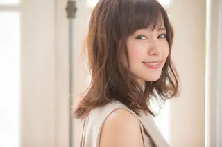 ミディアム Alushe艶髪・ 髪質改善のヘアスタイル