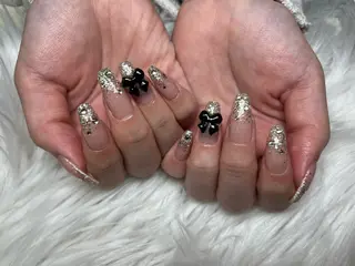 ネイル SOARE🤍 🤍のネイルデザイン