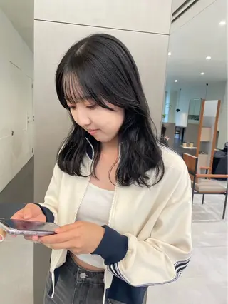 ミディアム レイヤーカット/暖色 カラー/mao🎀のヘアスタイル