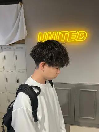 ショート カラー パーマ メンズ 韓国レイヤーカット /REIのヘアスタイル