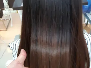 セミロング 髪質改善専門店　Retaaan 天神店所属・髪質改善専門店 Retaaanのヘアスタイル