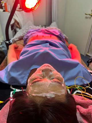 美容鍼灸サロン mahoroba院長のエステ・リラクイメージ