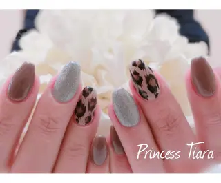 ミディアム ネイル Grantulle nailのネイルデザイン