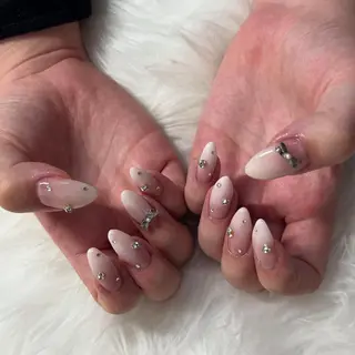 ミディアム mao .のネイルデザイン