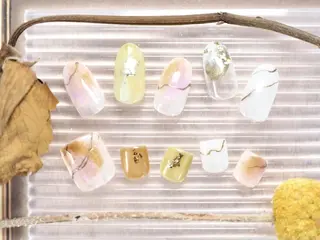 ネイル ビューティーサロン ヘゼリヒのネイルデザイン