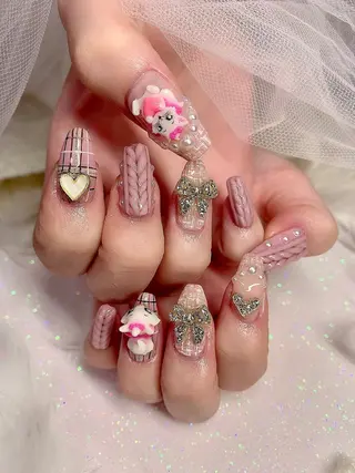 ネイル シェアサロンLei.g(レイジー)所属・3Dアートネイル💗 都築レナのネイルデザイン