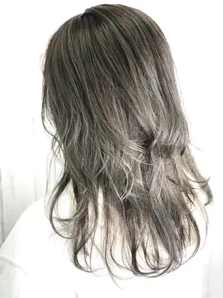 セミロング 🌟ayame🌟 小野寺諒のヘアスタイル