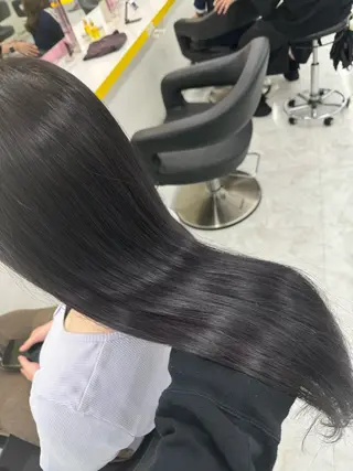 セミロング カラー ☁️縮毛矯正✖️ 赤み消し☁️りくのヘアスタイル