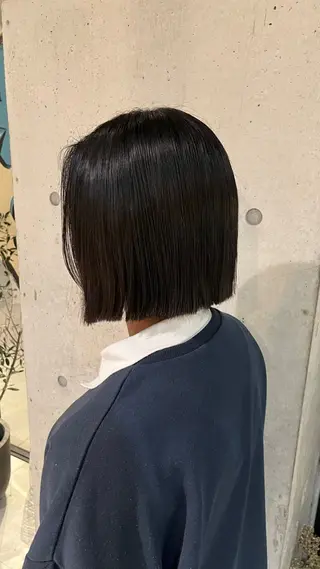 ミディアム 菅野 紗弥のヘアスタイル