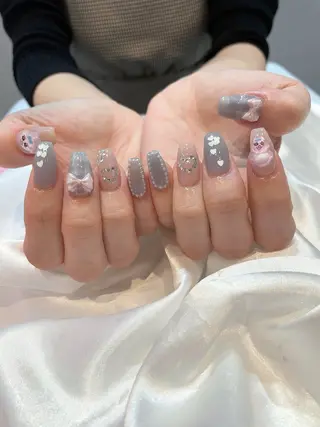 ネイル classic 新横浜所属・山田 暉のネイルデザイン