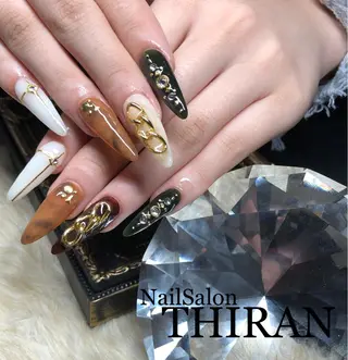ネイル Nail salon THIRANのネイルデザイン