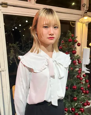 ミディアム iru所属・mi kiのヘアスタイル