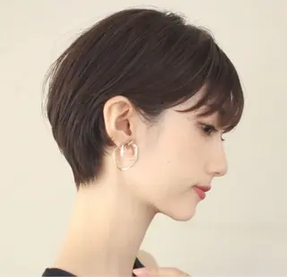 ショート 岸 千歳（ショート）のヘアスタイル