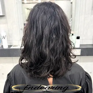 セミロング Endearing 銀座/レイヤーカットのヘアスタイル