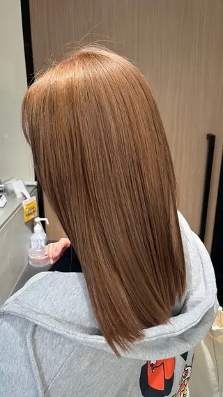 セミロング 鶴舞/透明感/リア ライズ/ いっとぅーのヘアスタイル