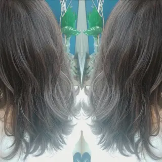 セミロング カラー 池田 恵久美のヘアスタイル