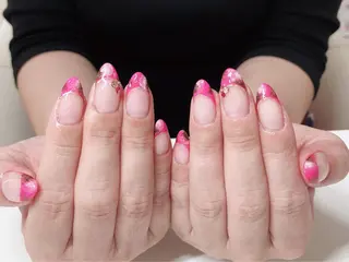 ネイル Lily Roseスタッフ一同のマツエク・マツパデザイン