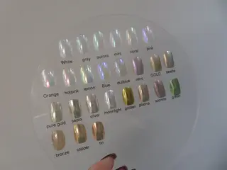 ネイル 市川 加奈子のネイルデザイン