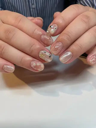 ネイル Manon Yuiのマツエク・マツパデザイン