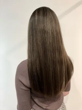 ロング カラー 青野 文香のヘアスタイル