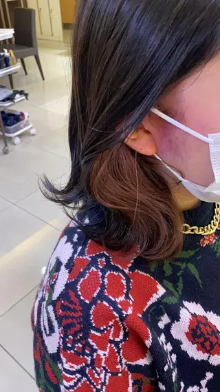 ミディアム ✨垢抜け✨3Dカラー 山本美侑のヘアスタイル