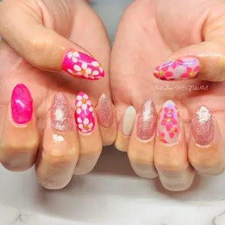ネイル Nail salon MEGUMIのネイルデザイン