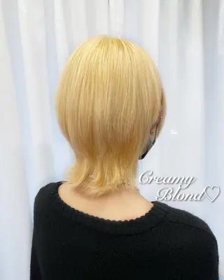 ショート カラー 韓国ヘア🤍髪質改善 🇰🇷AKANEのヘアスタイル