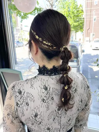 ロング ヘアアレンジ オノ アカネのヘアスタイル