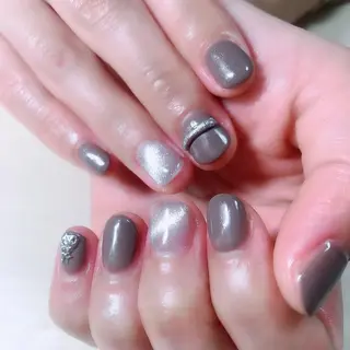 ネイル 結城 怜菜のネイルデザイン