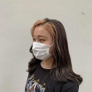 セミロング カラー 〽️magico/ ウルフDaiki〽️のヘアスタイル