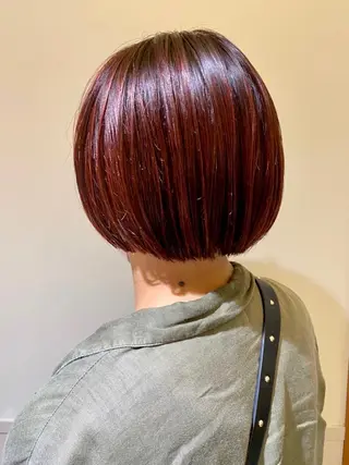 ショート カラー さかい なつみのヘアスタイル