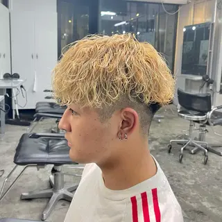 ショート カラー パーマ メンズ メンズ特化美容師/ 藤戸 椋のヘアスタイル