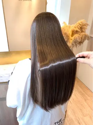 ロング HIYO RIのヘアスタイル