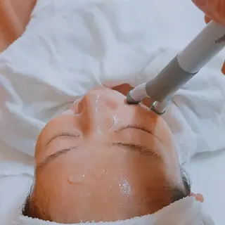 デ・アイム王寺所属・たるみ解消エミリーノ 米田真美子のエステ・リラクイメージ