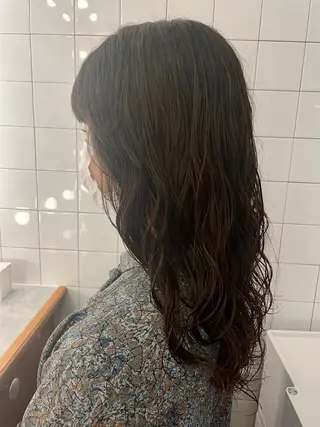 セミロング パーマ ハイトーン 🌷ハルミ🌷のヘアスタイル