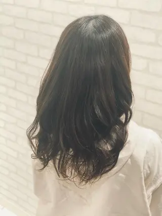 パーマ 尾崎 優也のヘアスタイル