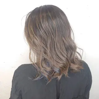 ミディアム E Komo hair所属・Wow❕E Komo hair 永井一輝のヘアスタイル