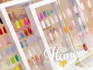 ネイル Haney所属・S. Hanaのネイルデザイン