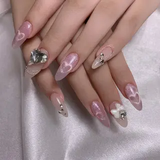 ネイル M2ネイルサロン【長さ出し&フィルイン導入店】所属・長さ出し専門店 RIRIのネイルデザイン