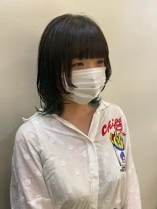 ミディアム ブリーチ/ウルフ ハッシュカット/石山のヘアスタイル