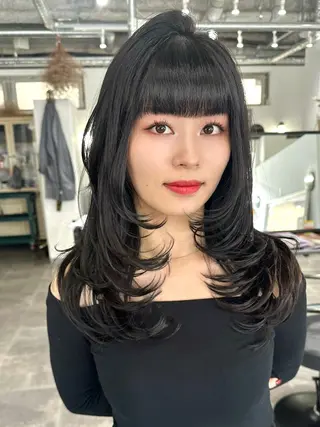ロング カラー 篠崎 佑季のヘアスタイル