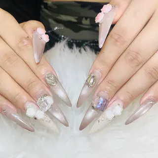 ネイル ANH NAIL ゴテゴテ専門店💎のネイルデザイン