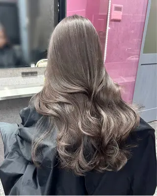 カラー LANDS所属・nanaka 🤍韓国ワンホンヘアのヘアスタイル