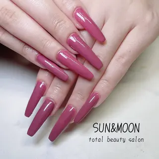 ネイル SUN&MOON所属・SUN&MOON REOのネイルデザイン