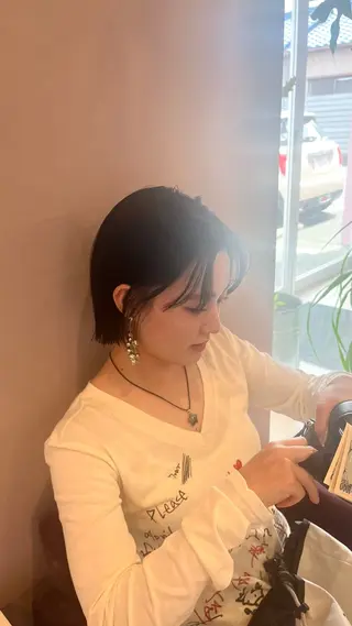 ショート カラー/韓国レイヤー /ブリーチ/hinaのヘアスタイル