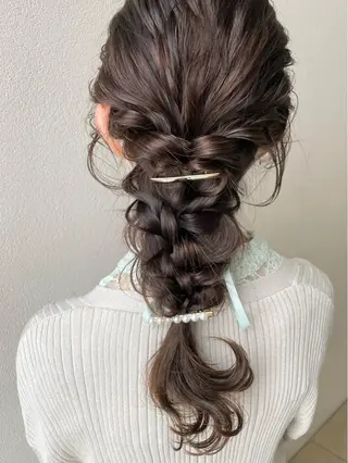 ロング ヘアアレンジ 沢田 瞳のヘアスタイル