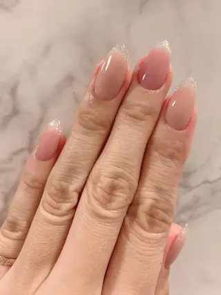 ネイル atelier chic+所属・atelier chic+のネイルデザイン