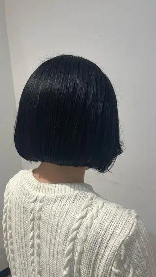 ショート カラー 川名 優香のヘアスタイル