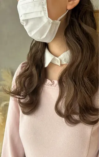 ロング 土田 愛友のヘアスタイル