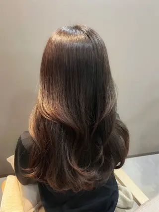 ロング カラー 中村 ひなたのヘアスタイル